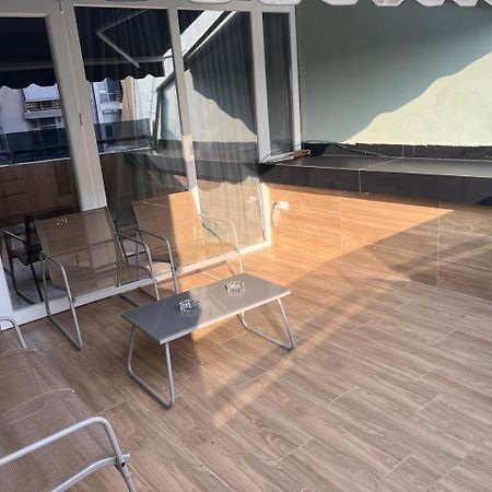 Luxury Apartment At Condor Center Tirana Exterior photo